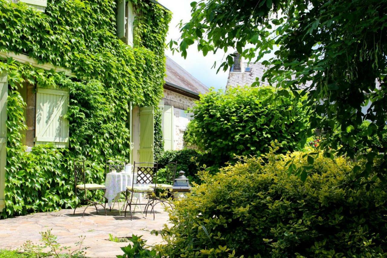 Chez Claire Bed & Breakfast Chamborand Ngoại thất bức ảnh